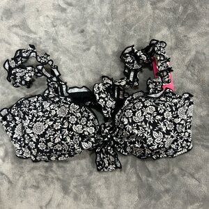 Floral Black and White Bra